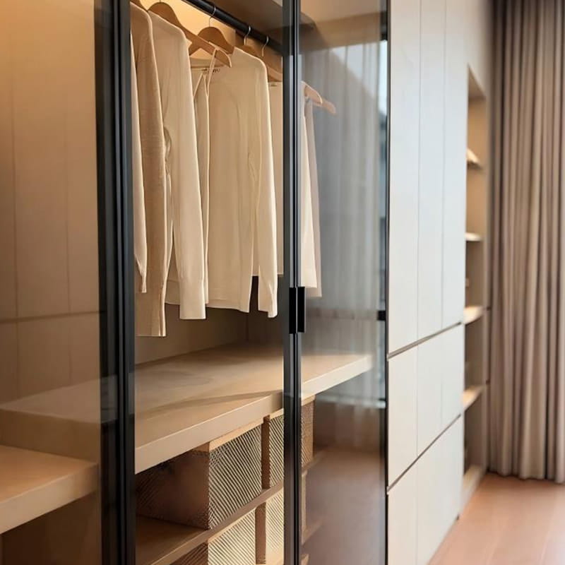 Dressing din furnir iluminat minimalist Luvru